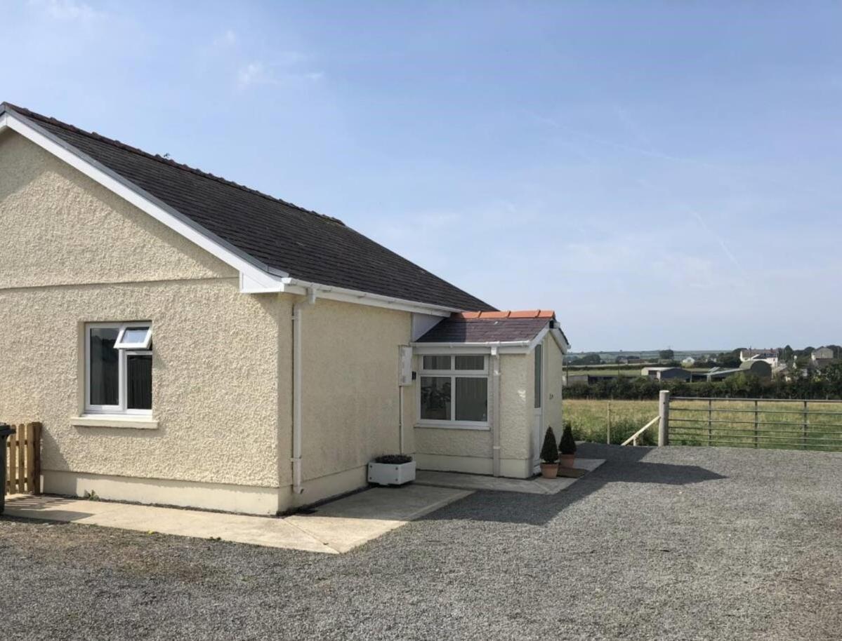The Annexe - Spacious 2 Bedroom Detached Cottage Cardigan Eksteriør bilde